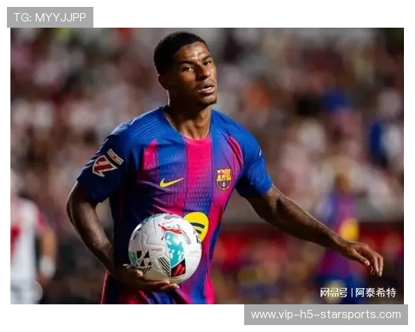 巴萨极限压榨：14场12球前锋被要求降薪续约，巴萨现任前锋