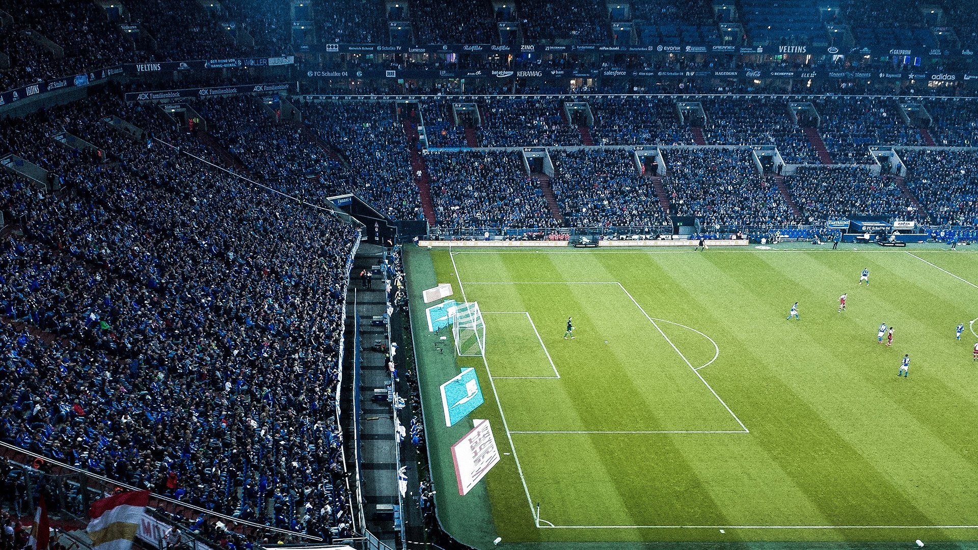 星空娱乐棋牌官网下载-曼城替补席深度在赛季后半段成为利器，曼城替补席多豪华