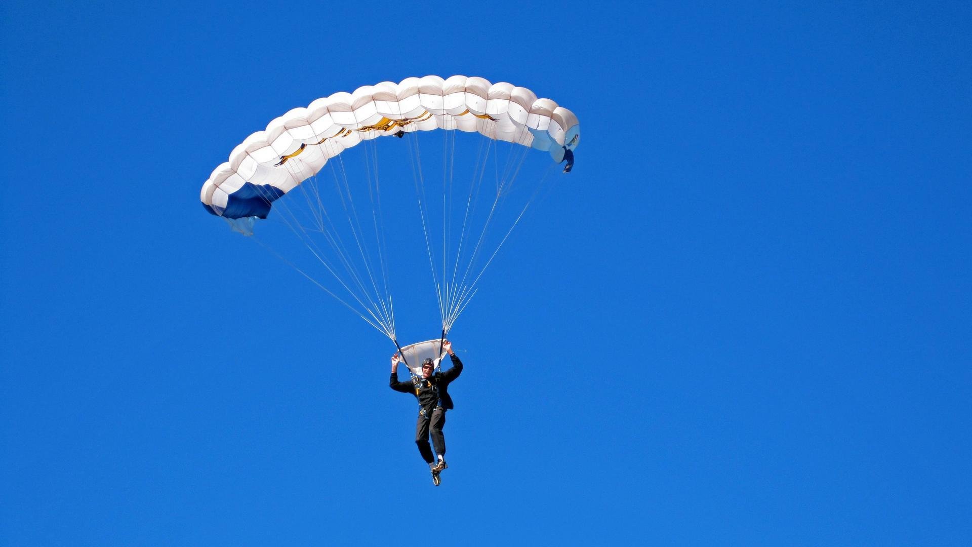 逆境逆转：看看那些惊心动魄的瞬间！，逆境中的励志句子
